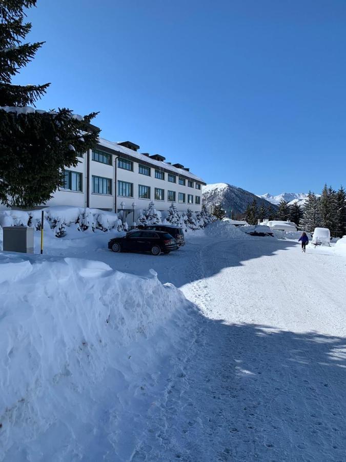 Nice House On The Ski Slopes Apartment Sestriere Bagian luar foto