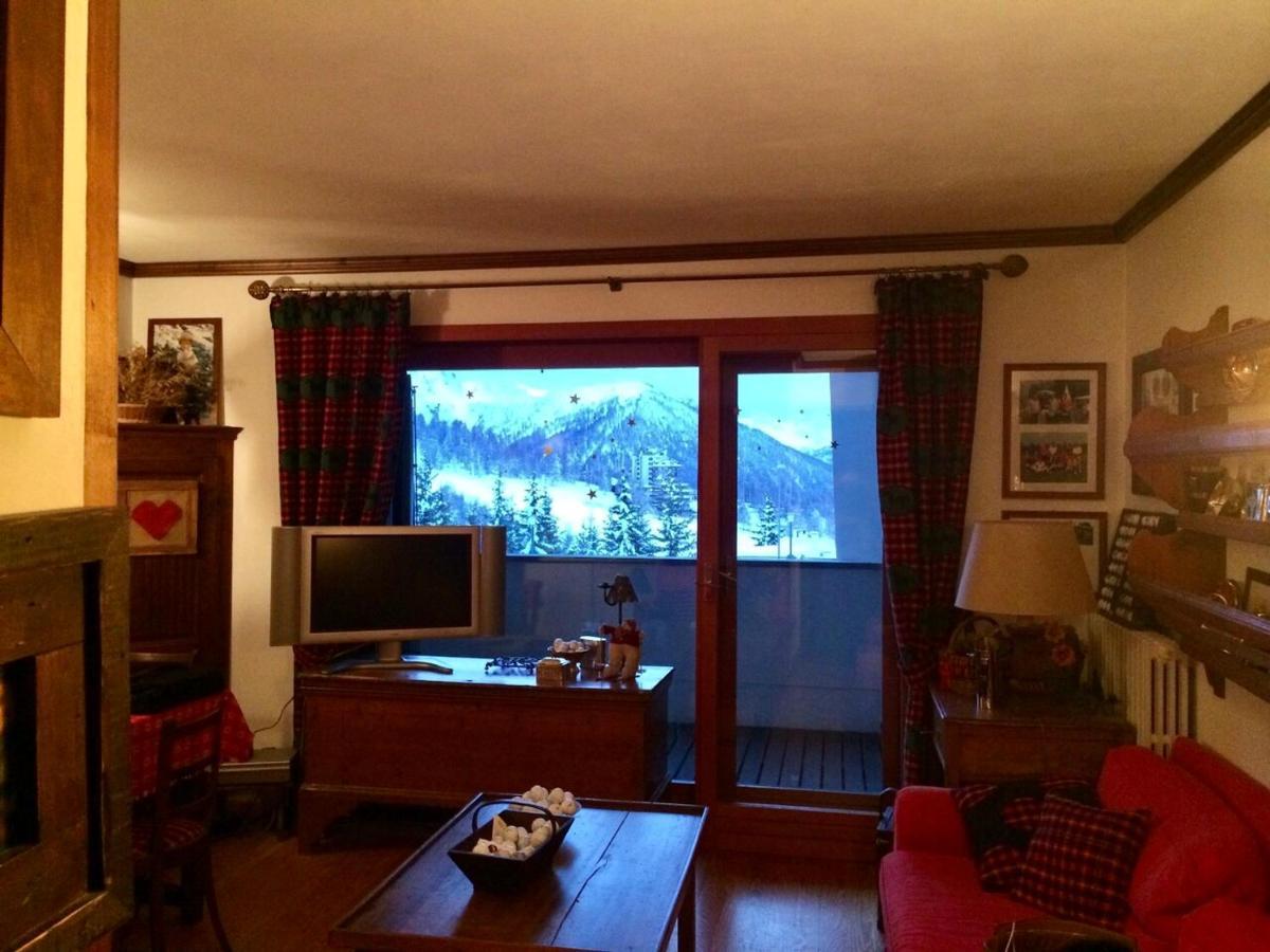 Nice House On The Ski Slopes Apartment Sestriere Bagian luar foto