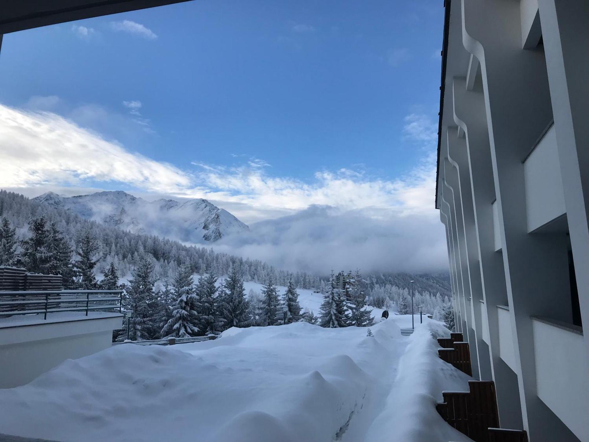 Nice House On The Ski Slopes Apartment Sestriere Bagian luar foto